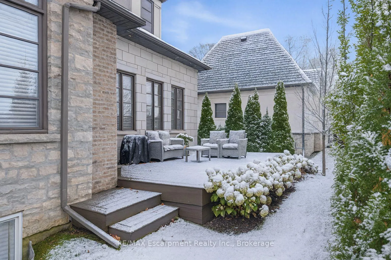 Photo 40 of 25 Arbourvale Common Road, St. Catharines, Glendale/Glenridge — HOMEH