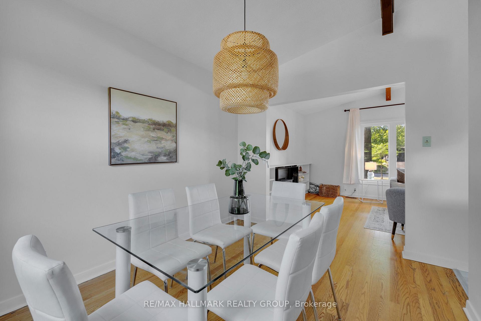 Photo 9 of 35 Cleadon Drive, Ottawa, Crystal Beach — HOMEH