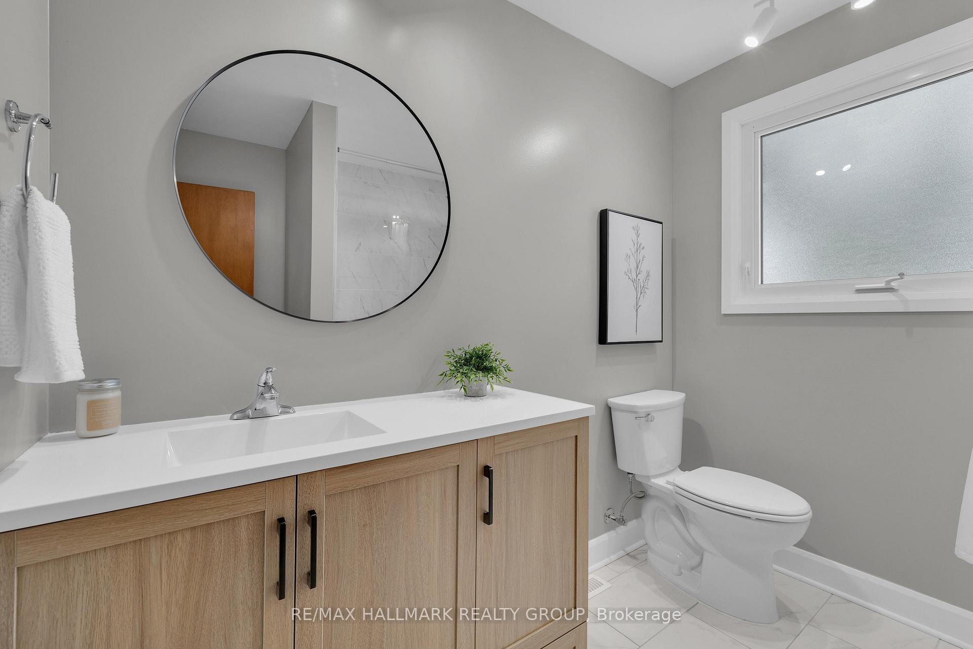 Photo 17 of 35 Cleadon Drive, Ottawa, Crystal Beach — HOMEH