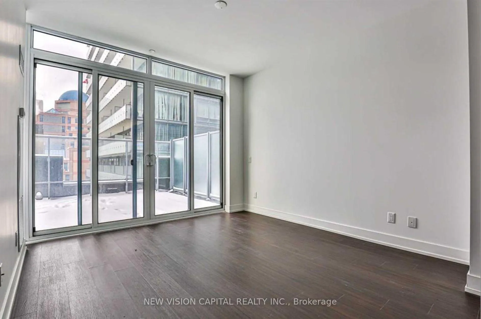 Photo 3 of Unit 715, 7 Grenville Street, Toronto, Bay Street Corridor — HOMEH