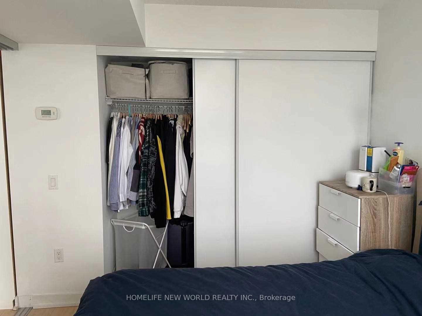 Photo 11 of Unit 4205, 85 Queens Wharf Road, Toronto, Waterfront Communities — HOMEH