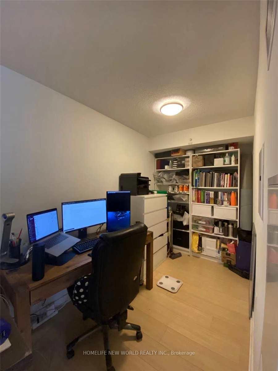 Photo 12 of Unit 4205, 85 Queens Wharf Road, Toronto, Waterfront Communities — HOMEH