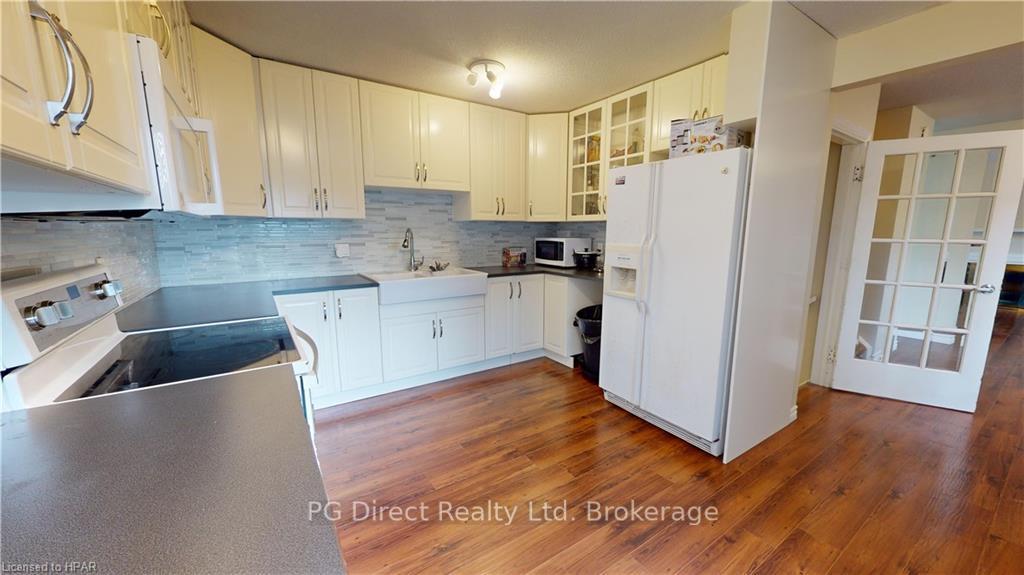 Photo 2 of 34 Wilsonview Avenue, Guelph, Dovercliffe Park/Old University — HOMEH