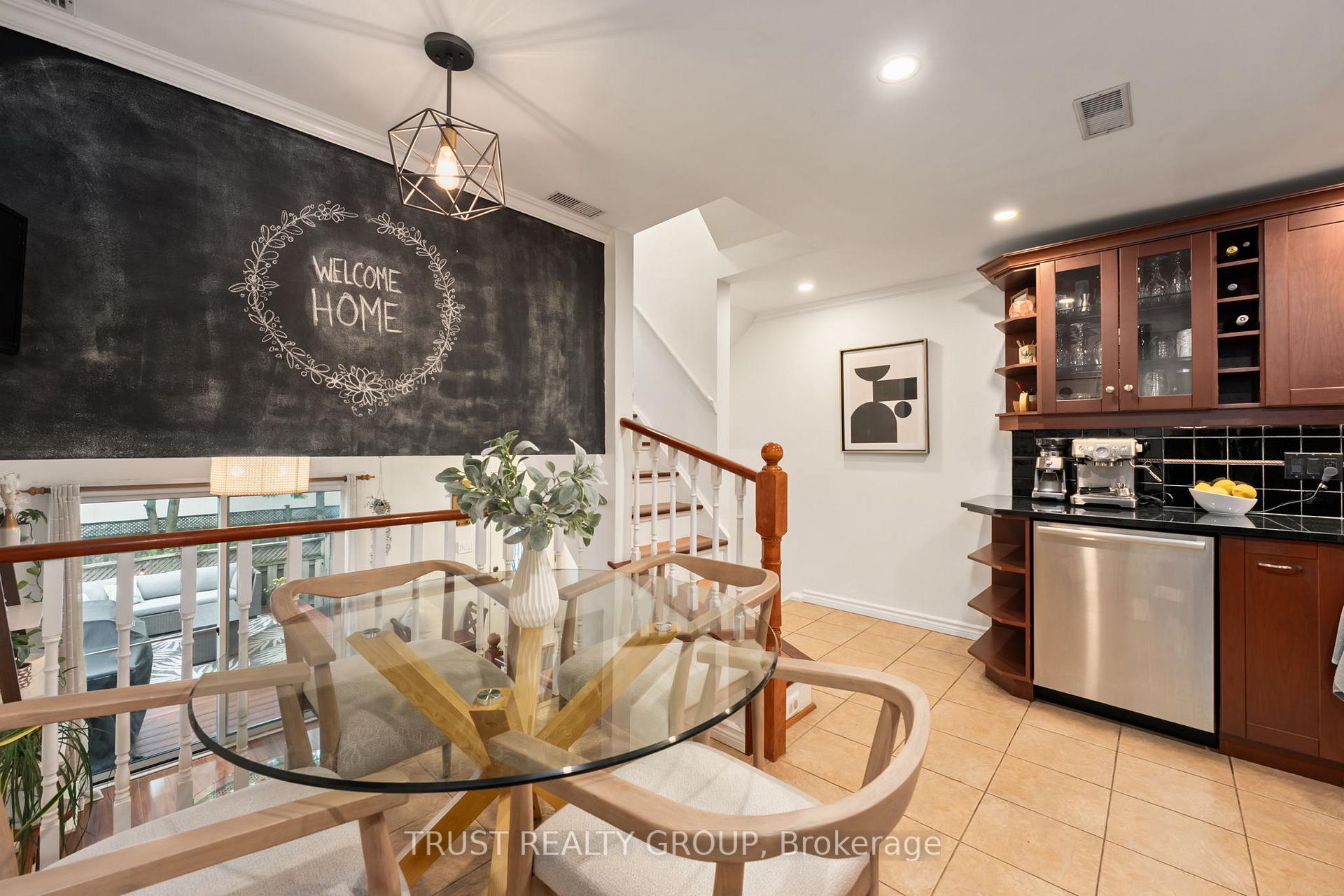 Photo 6 of Unit 32, 41 Battenberg Avenue, Toronto, Woodbine Corridor — HOMEH