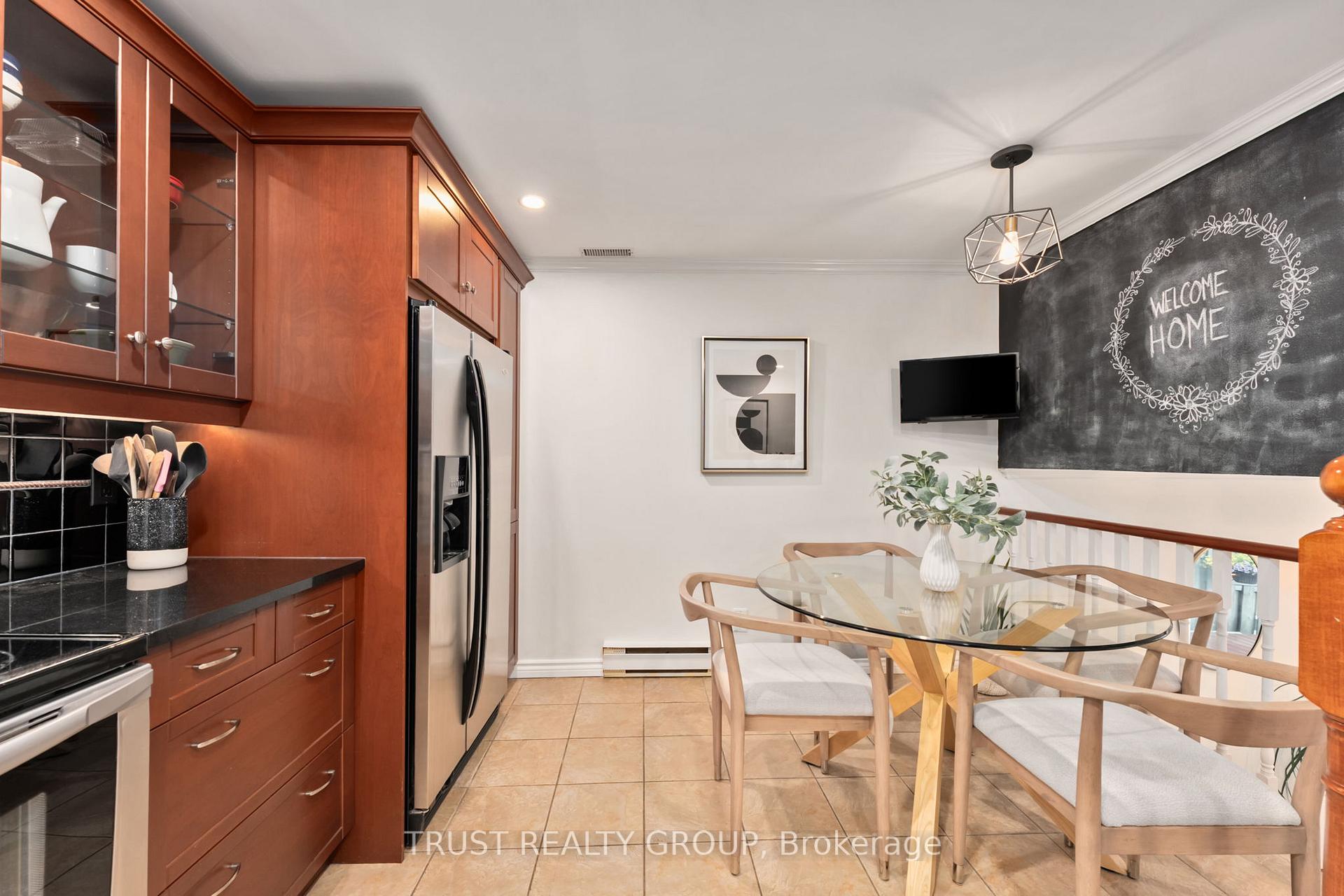 Photo 10 of Unit 32, 41 Battenberg Avenue, Toronto, Woodbine Corridor — HOMEH