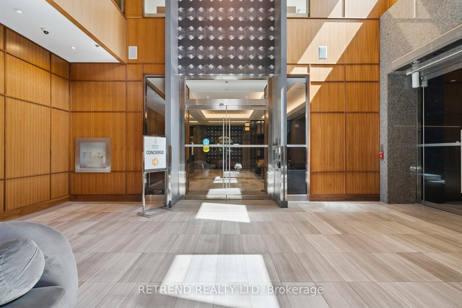 Photo 4 of Unit 610, 111 St Clair Avenue W, Toronto, Yonge-St. Clair — HOMEH