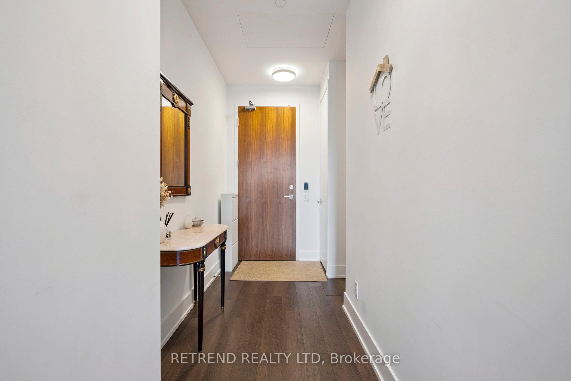 Photo 7 of Unit 610, 111 St Clair Avenue W, Toronto, Yonge-St. Clair — HOMEH