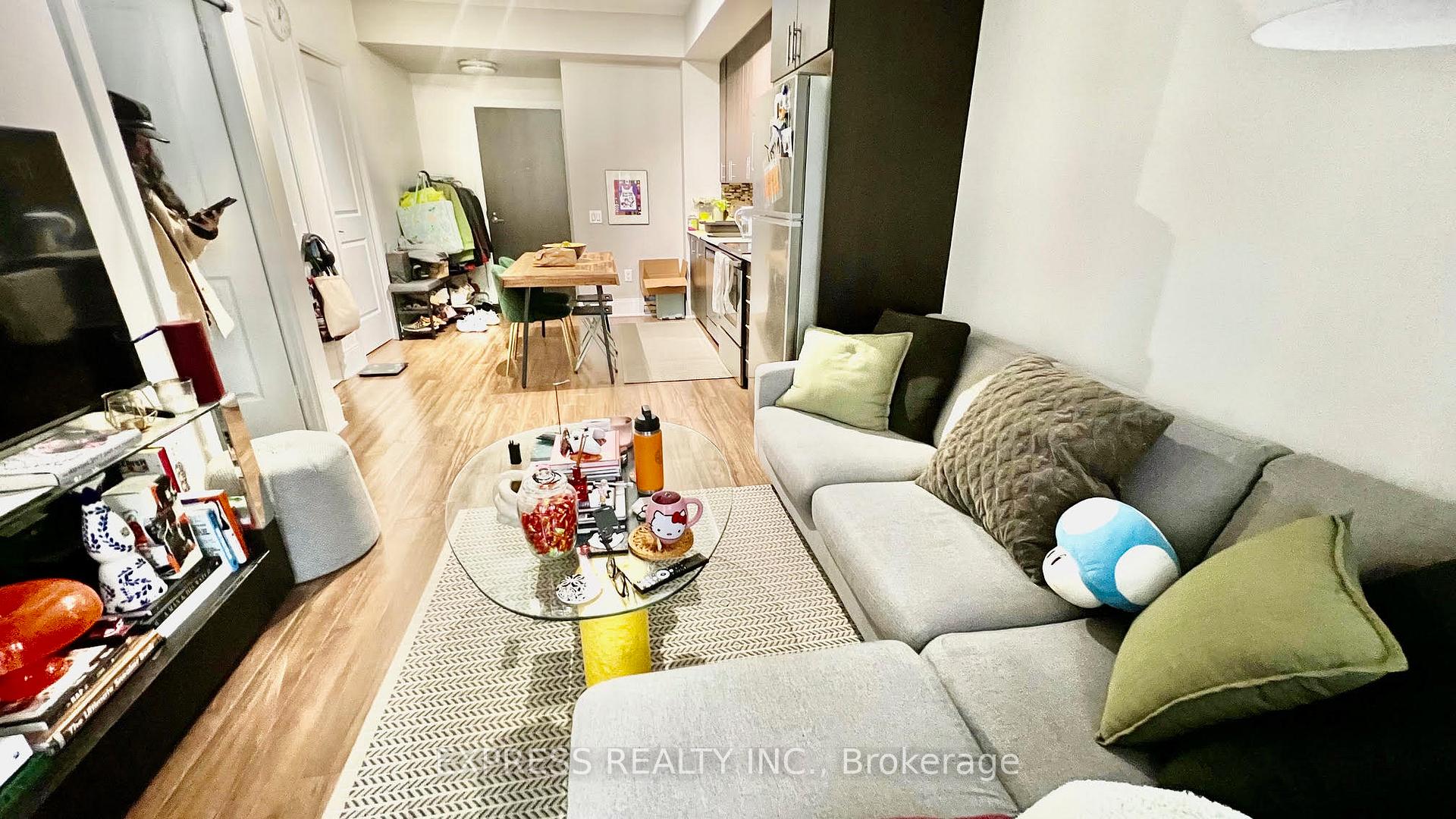 Photo 8 of Unit 409, 560 Front Street W, Toronto, Waterfront Communities — HOMEH