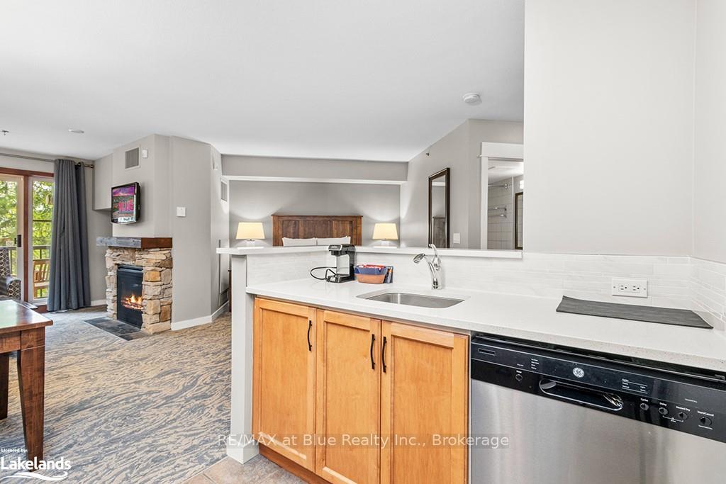 Photo 3 of Unit 237, 156 Jozo Weider Boulevard, Blue Mountains — HOMEH