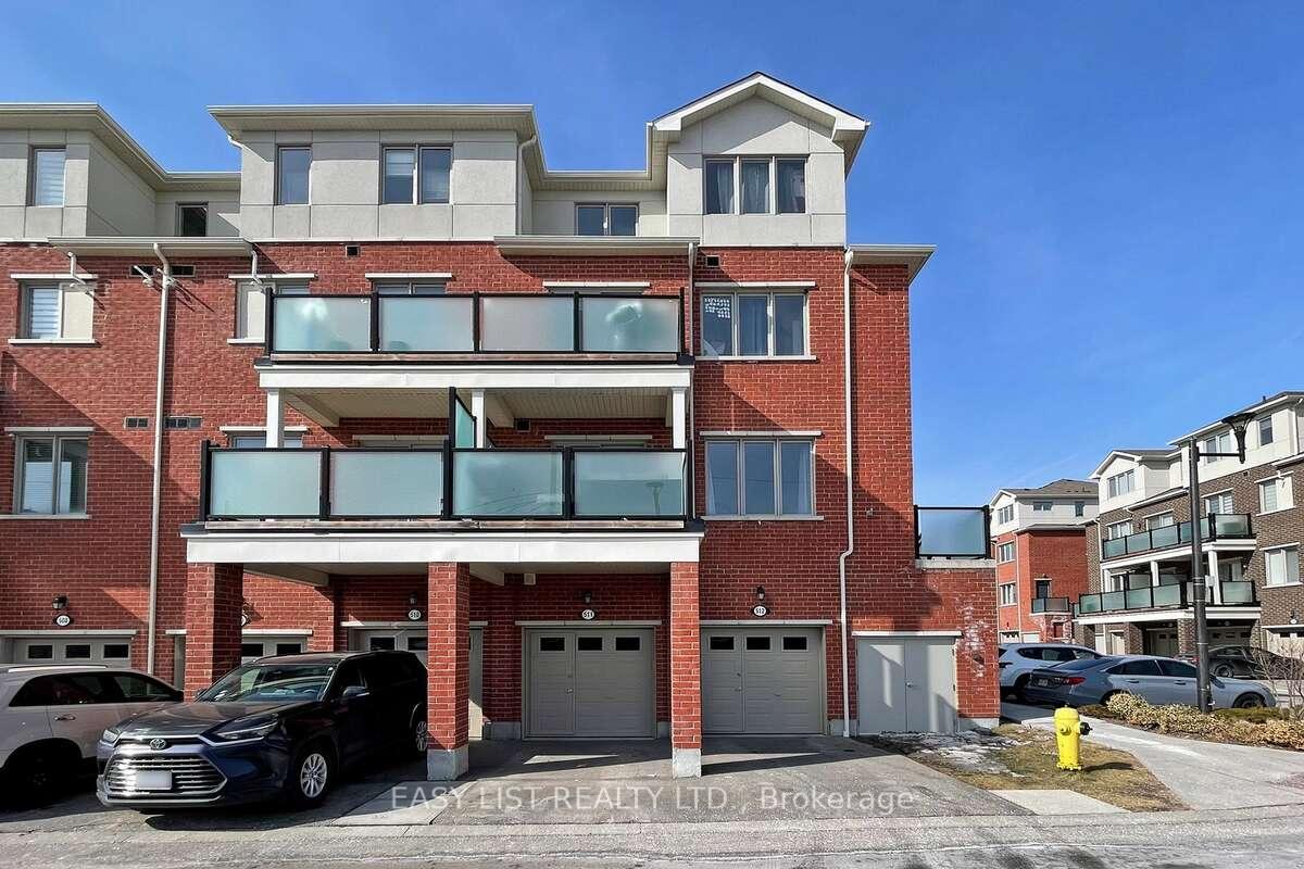 Front of Unit 512, 1148 Dragonfly Avenue