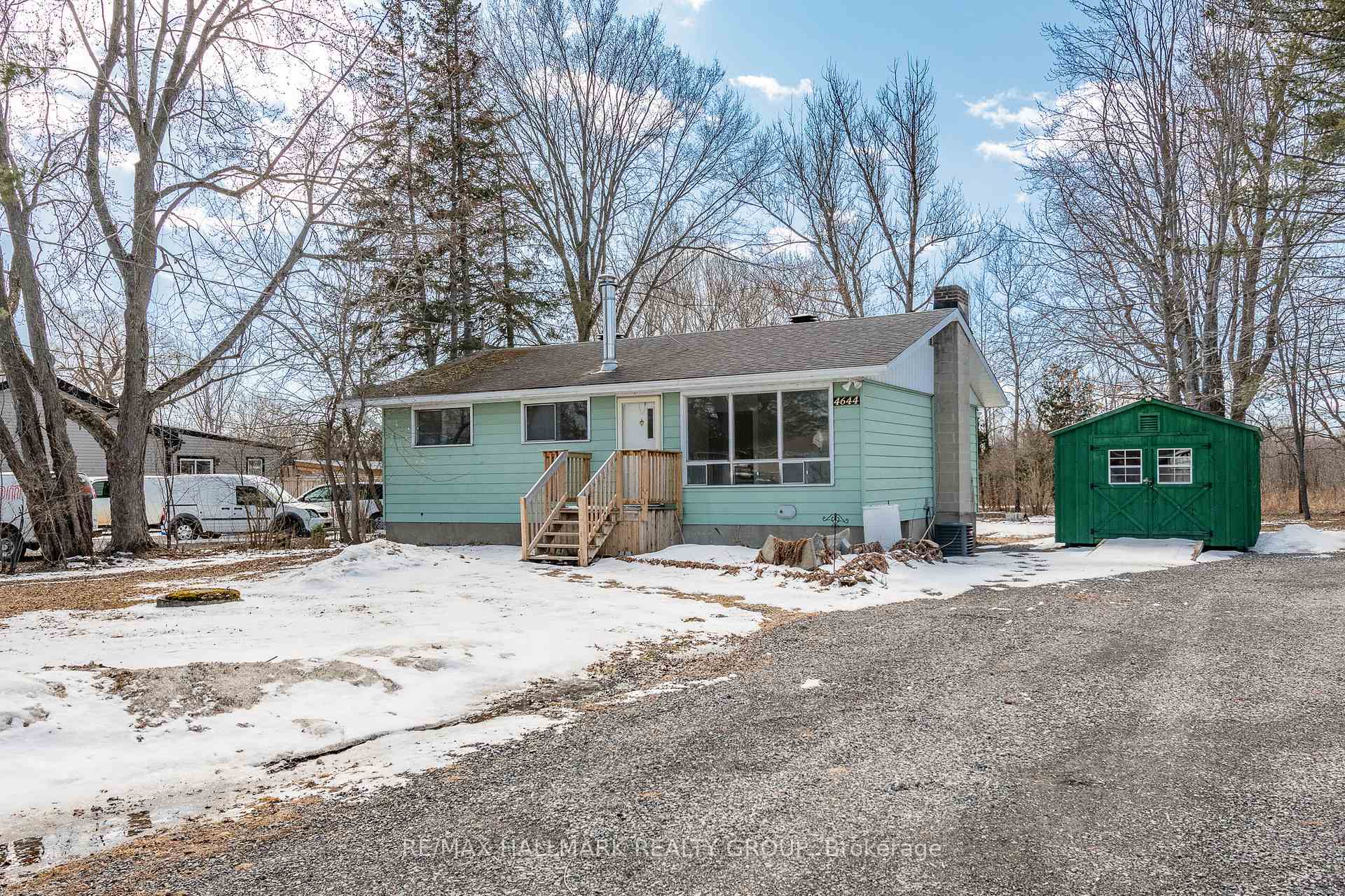 Photo 7 of 4644 Anderson Road, Ottawa, Carlsbad Springs — HOMEH