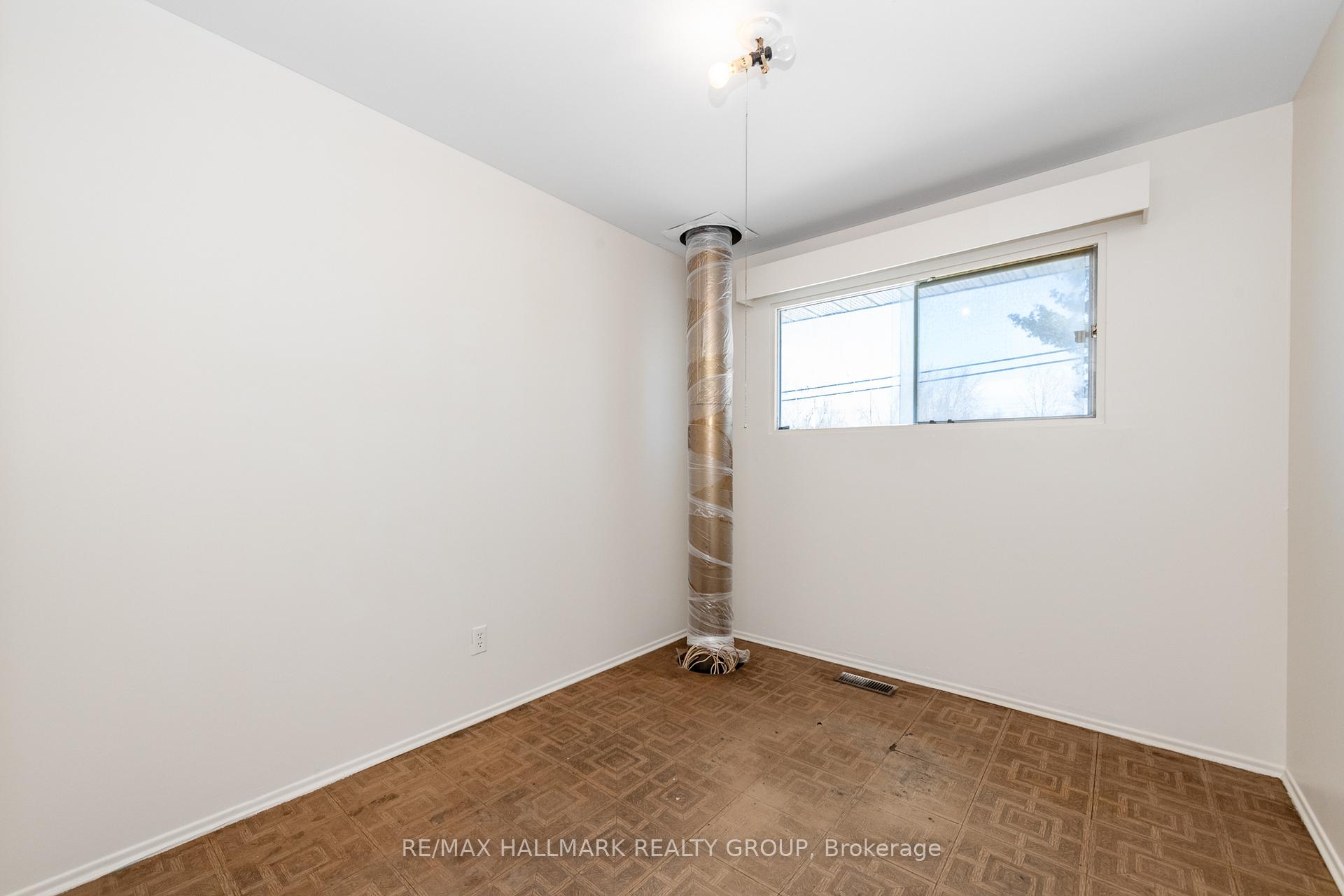 Photo 16 of 4644 Anderson Road, Ottawa, Carlsbad Springs — HOMEH