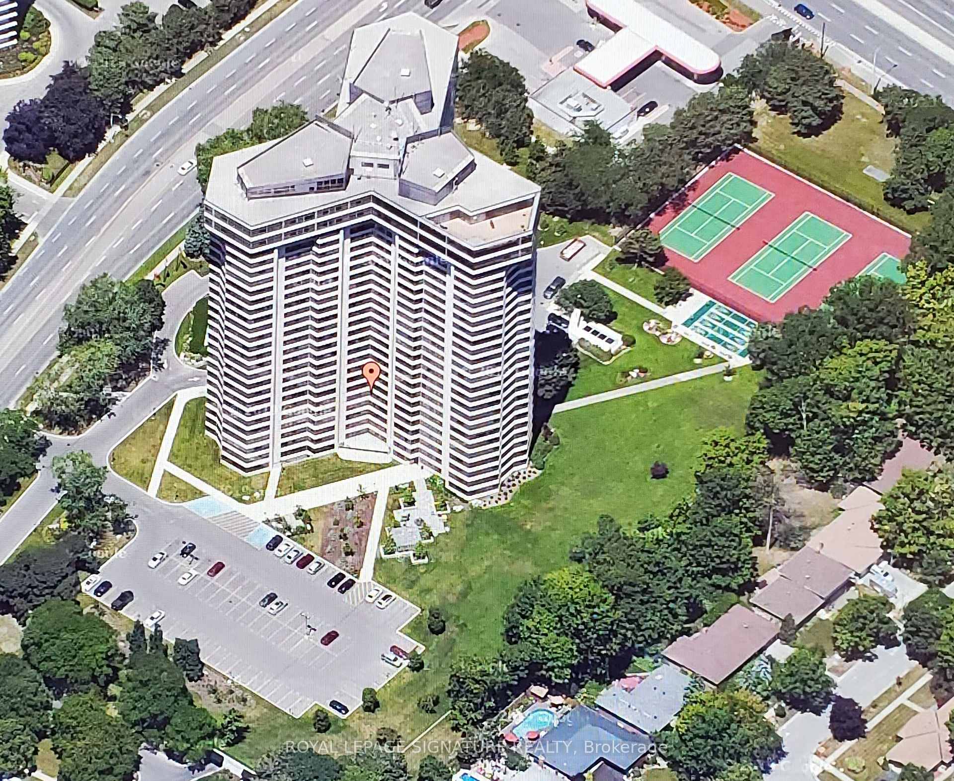 Front of Unit 711, 1300 Bloor Street
