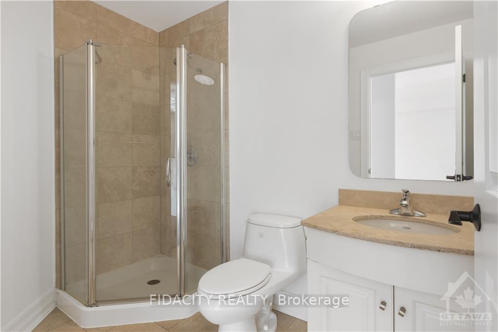 Photo 14 of Unit 402, 320 Mcleod Street, Ottawa, Ottawa Centre — HOMEH