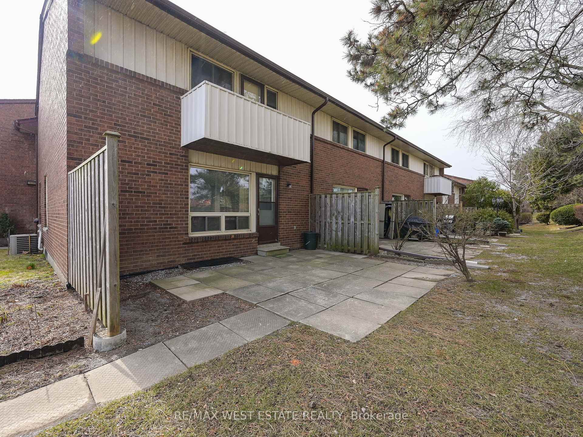 Front of Unit 29, 3665 Flamewood Drive