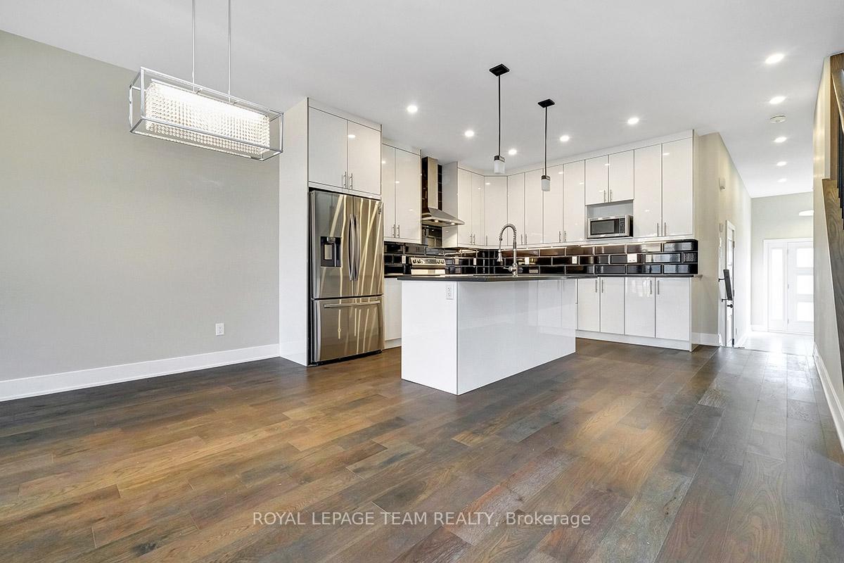Photo 8 of Unit #A, 1309 Thames Street, Ottawa, Carlington — HOMEH