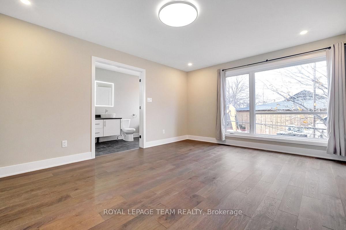 Photo 15 of Unit #A, 1309 Thames Street, Ottawa, Carlington — HOMEH