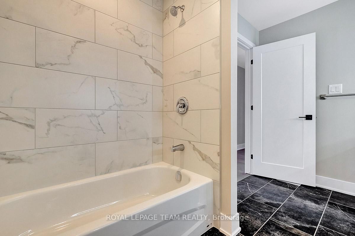 Photo 21 of Unit #A, 1309 Thames Street, Ottawa, Carlington — HOMEH