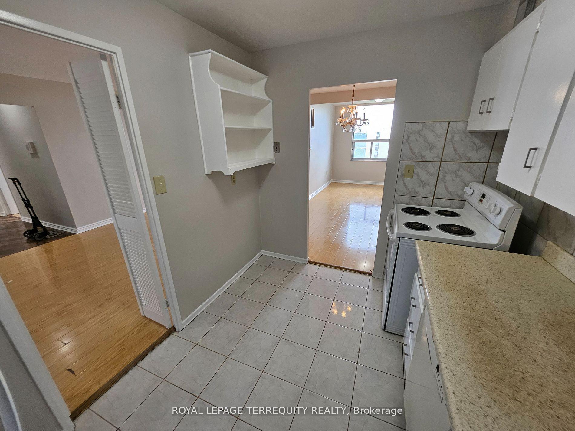 Photo 15 of Unit 1402, 5 Shady Golfway, Toronto, Flemingdon Park — HOMEH