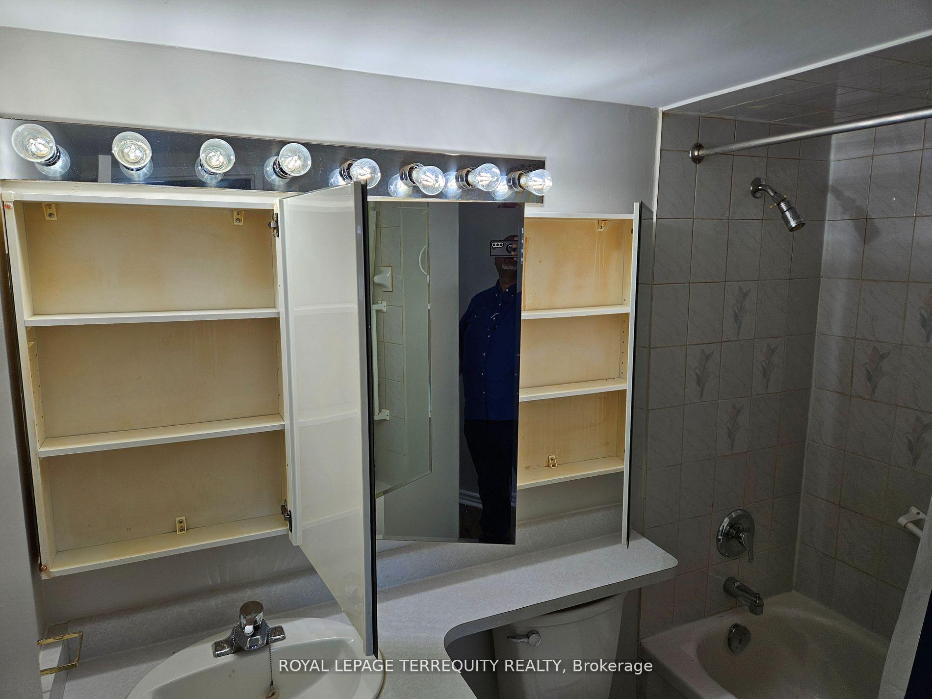 Photo 26 of Unit 1402, 5 Shady Golfway, Toronto, Flemingdon Park — HOMEH
