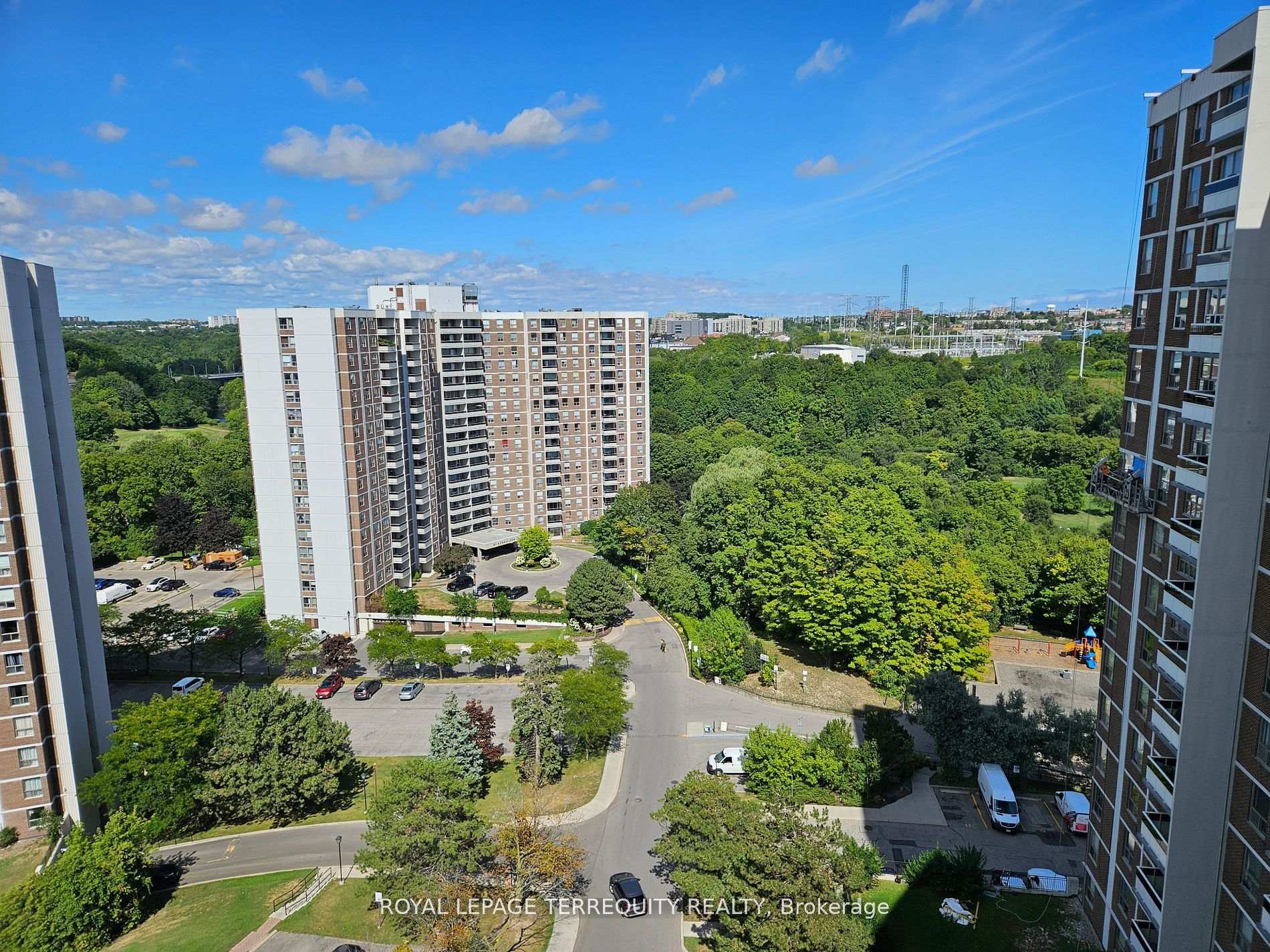 Photo 31 of Unit 1402, 5 Shady Golfway, Toronto, Flemingdon Park — HOMEH