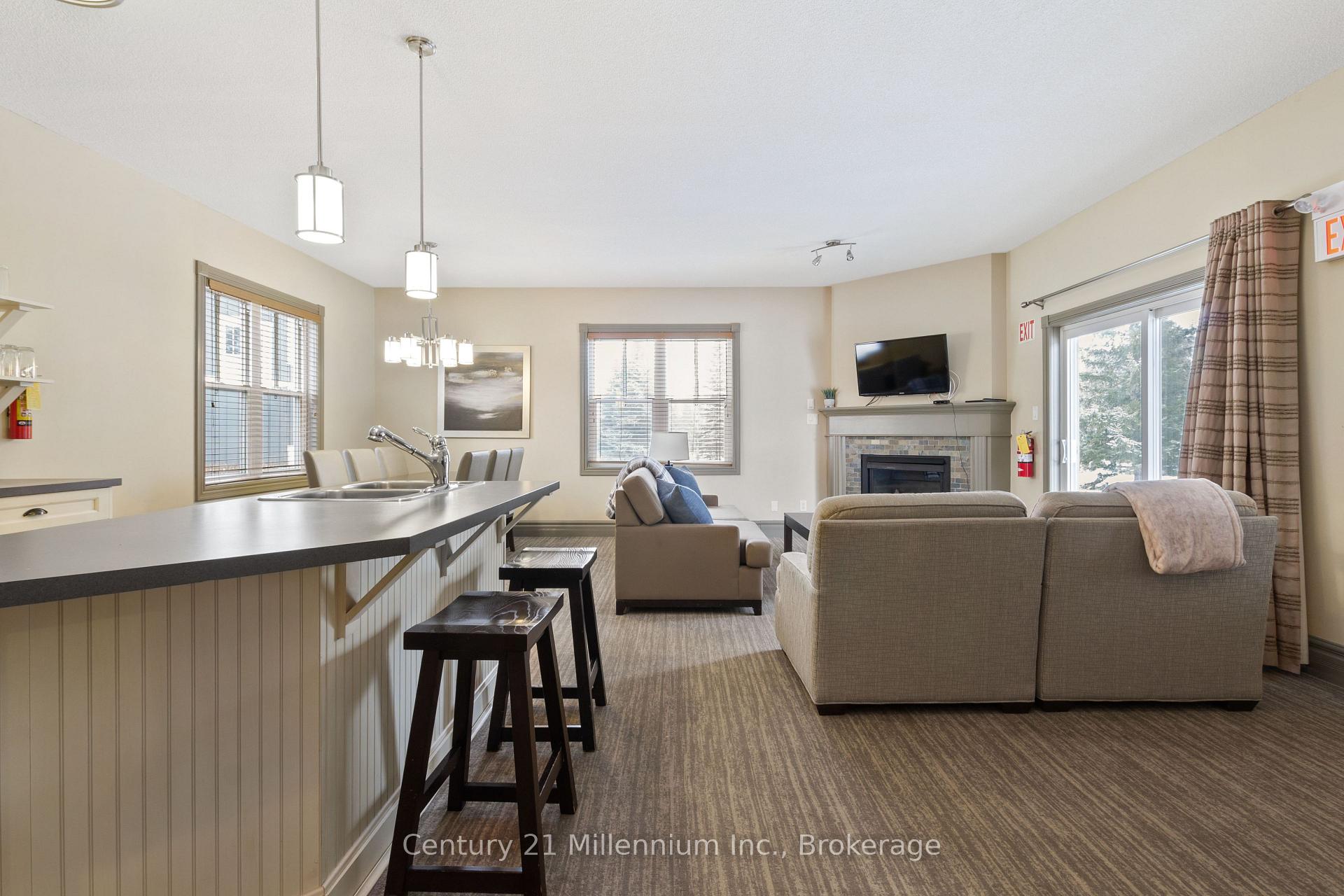 Photo 4 of Unit 142, 171 Snowbridge Way, Blue Mountains — HOMEH