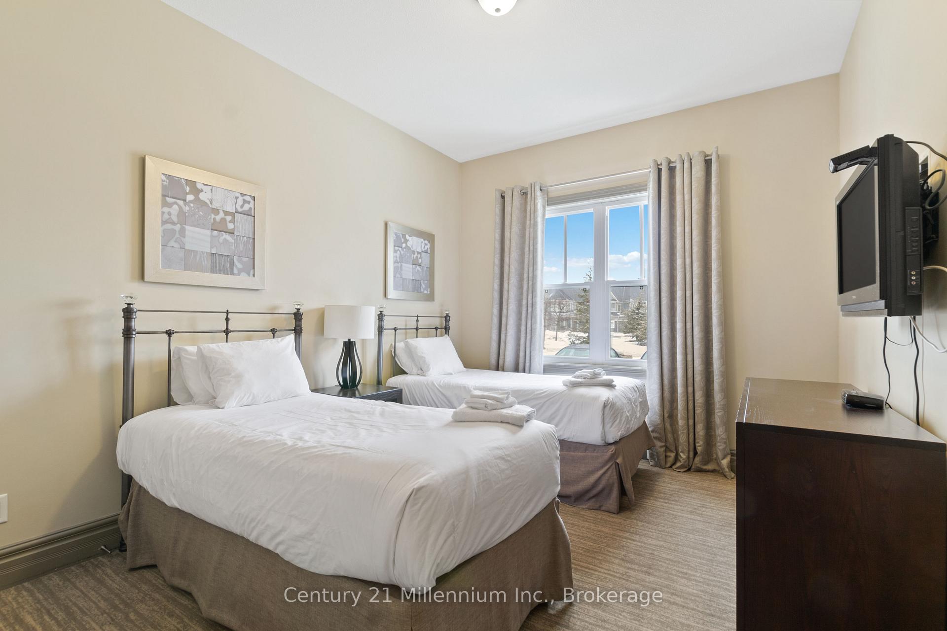 Photo 7 of Unit 142, 171 Snowbridge Way, Blue Mountains — HOMEH