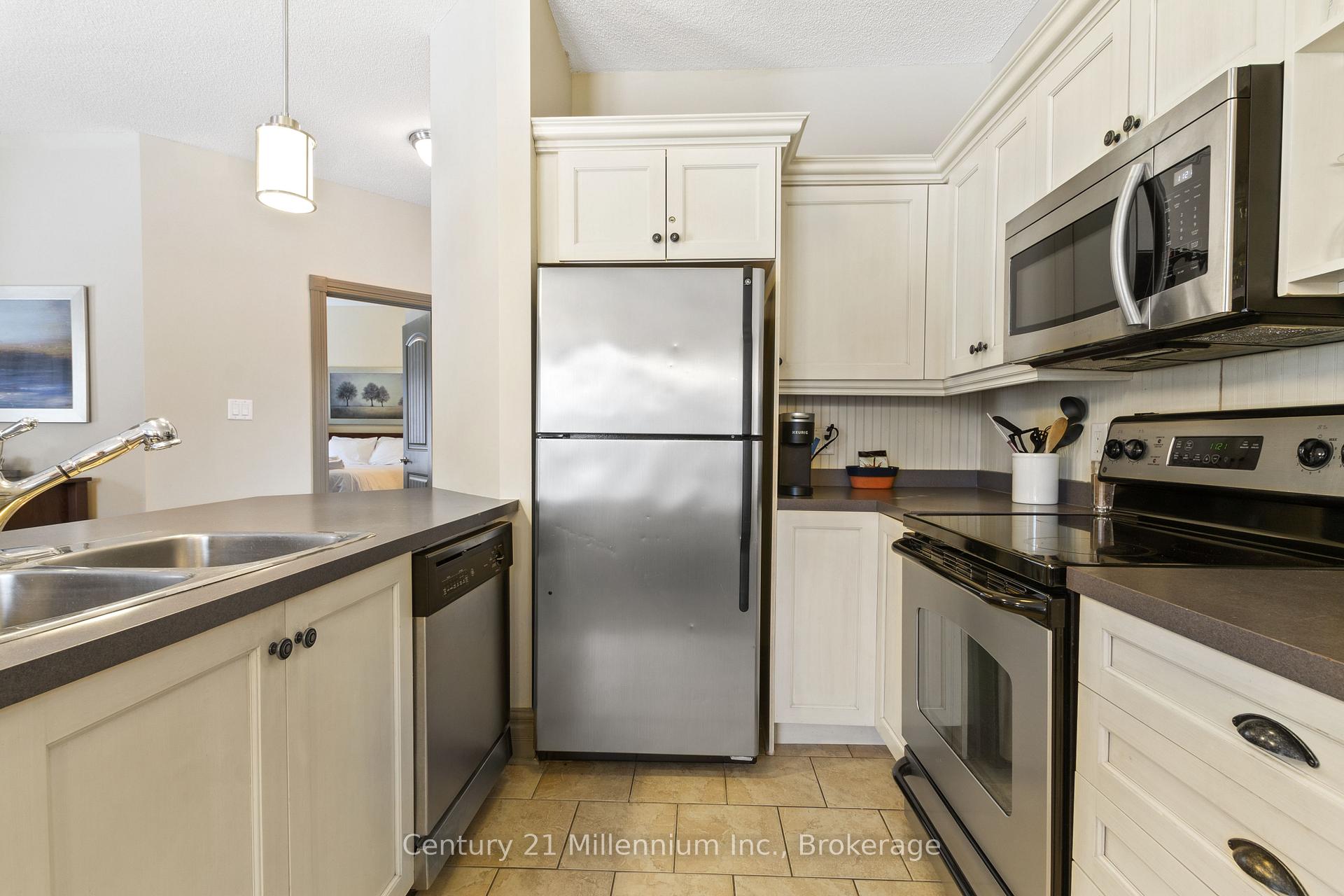 Photo 20 of Unit 142, 171 Snowbridge Way, Blue Mountains — HOMEH