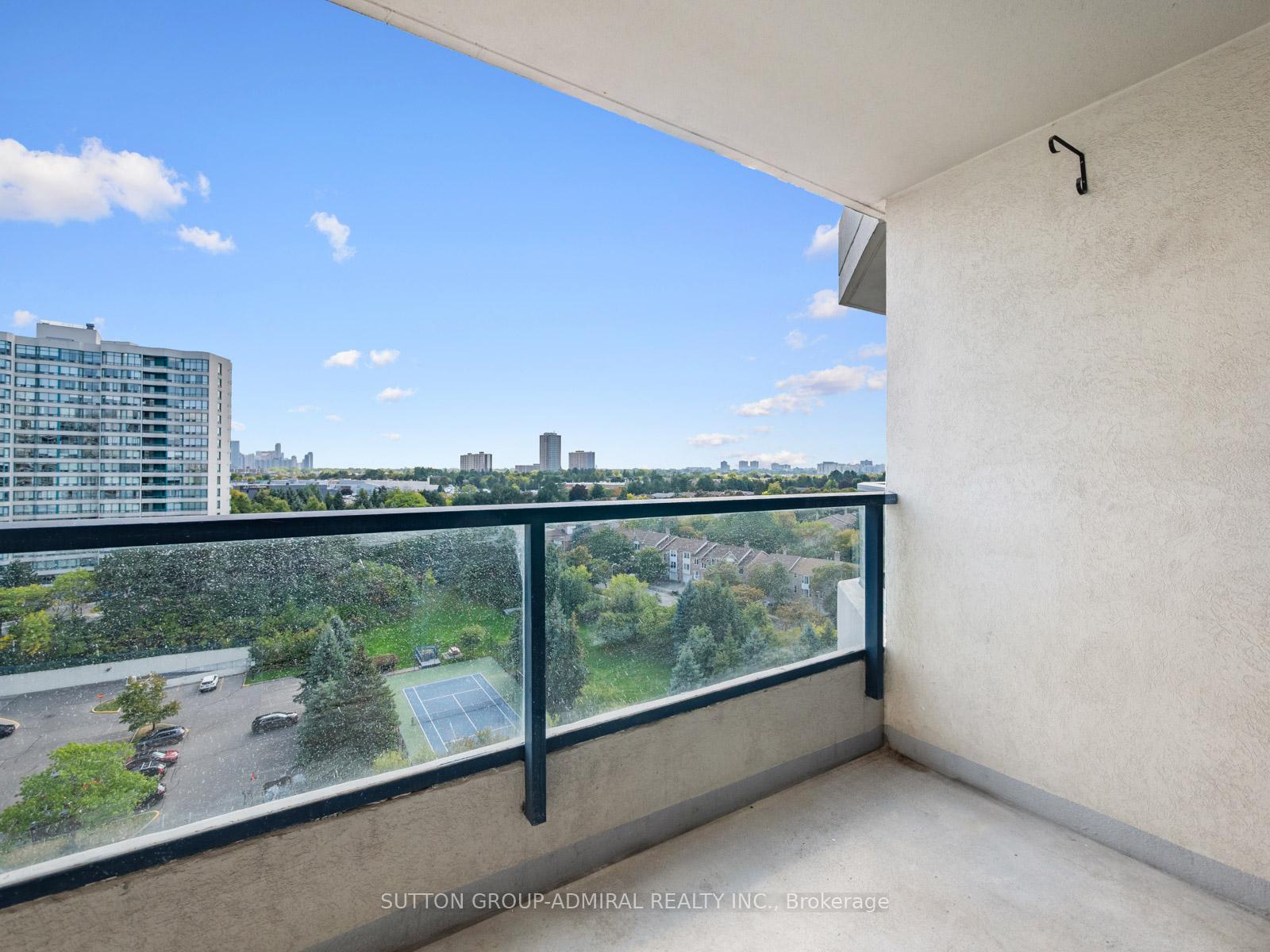 Photo 14 of Unit 1501, 1 Clark Avenue W, Vaughan, Crestwood-Springfarm-Yorkhill — HOMEH