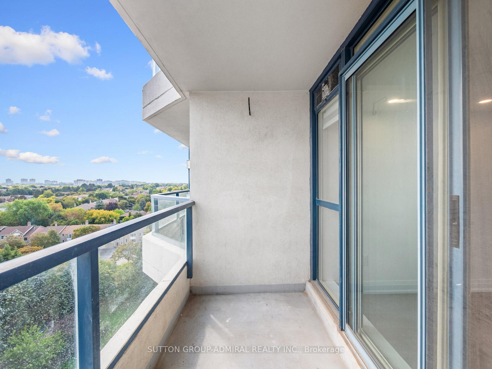 Photo 15 of Unit 1501, 1 Clark Avenue W, Vaughan, Crestwood-Springfarm-Yorkhill — HOMEH