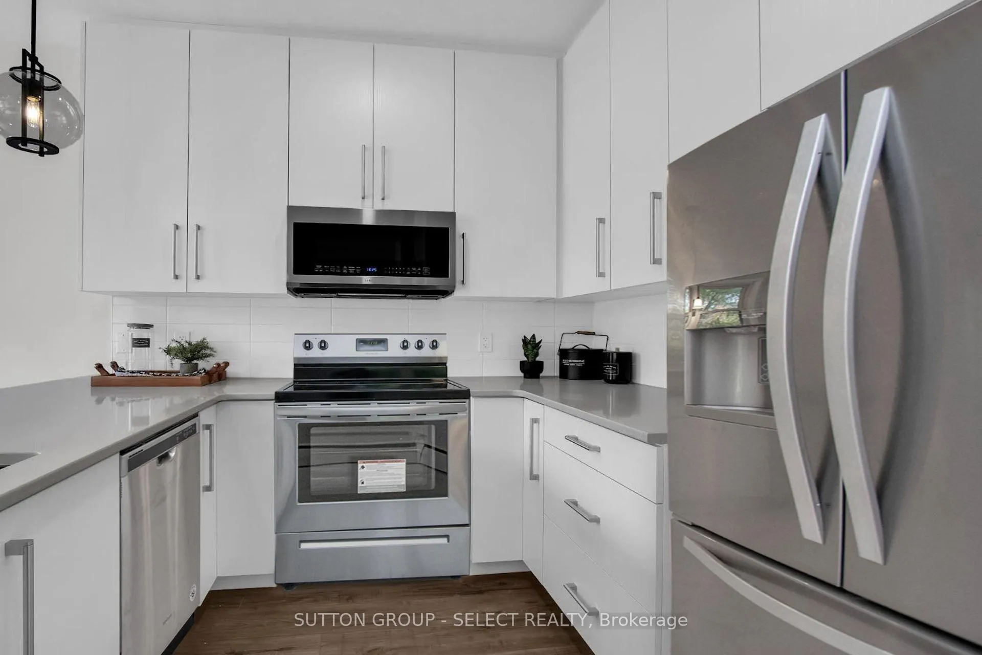 Photo 10 of Unit 239, 175 Doan Drive, Middlesex Centre, Rural Middlesex Centre — HOMEH