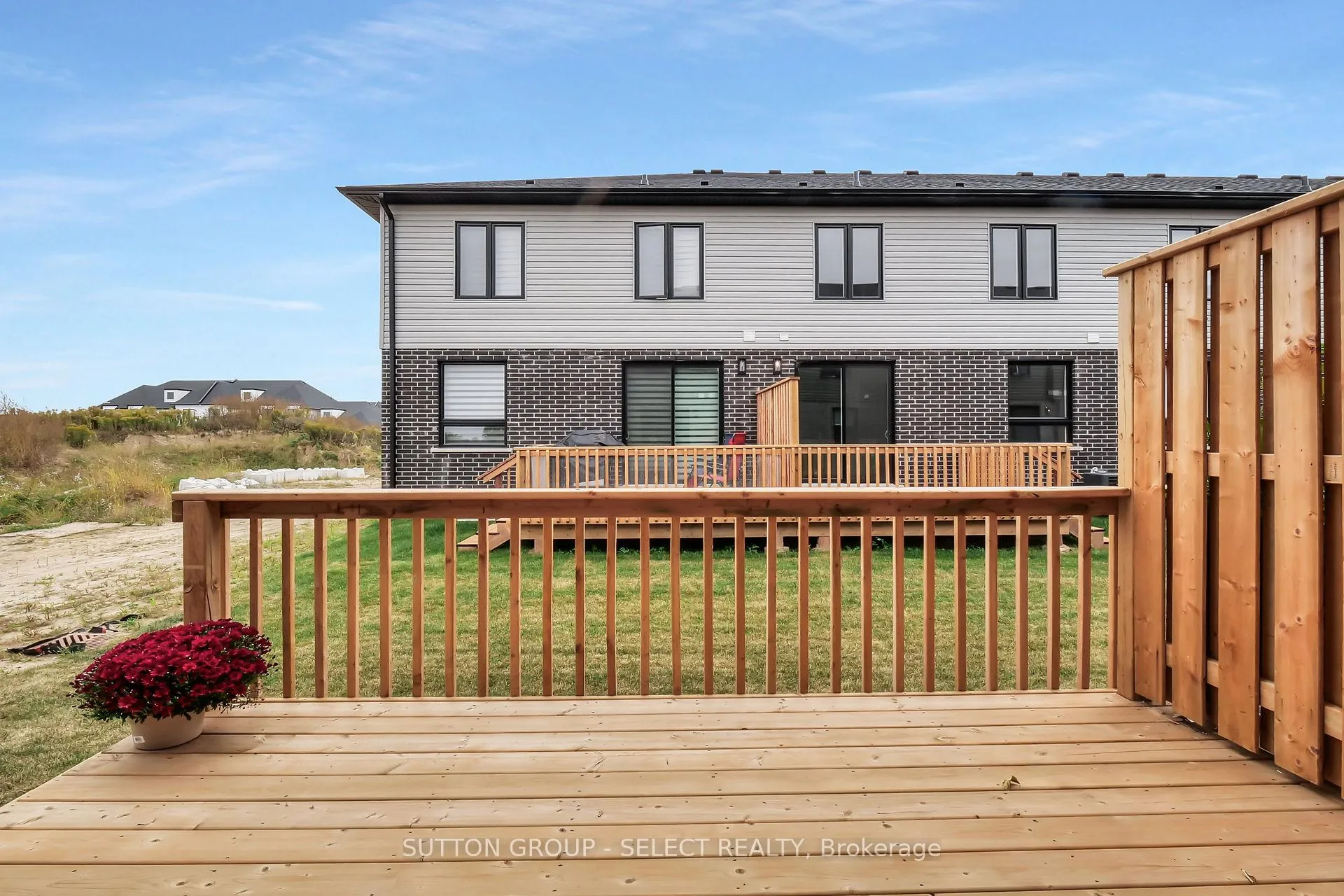 Photo 27 of Unit 239, 175 Doan Drive, Middlesex Centre, Rural Middlesex Centre — HOMEH