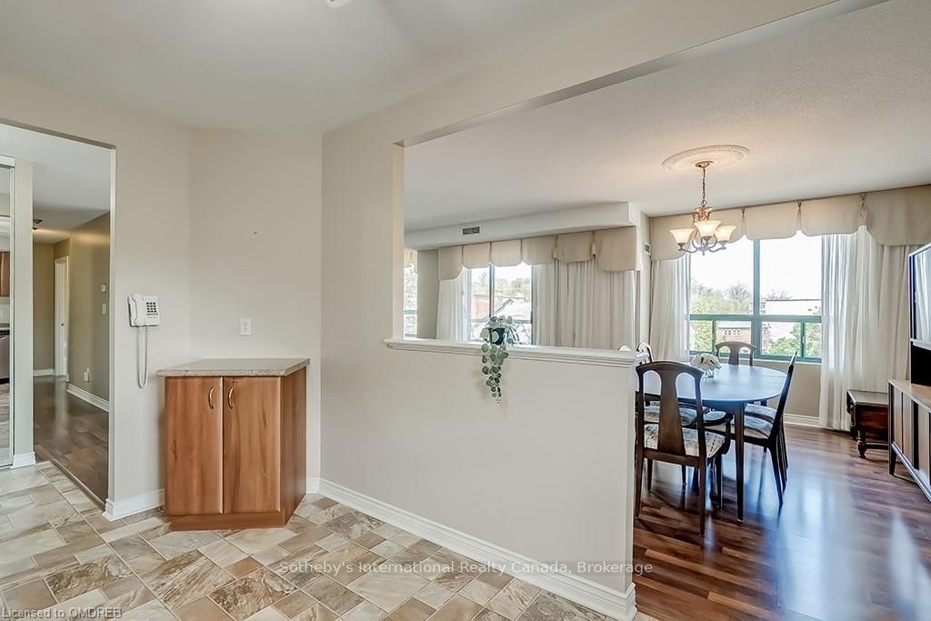 Photo 12 of Unit 401, 8 Main Street E, Hamilton, Dundas — HOMEH