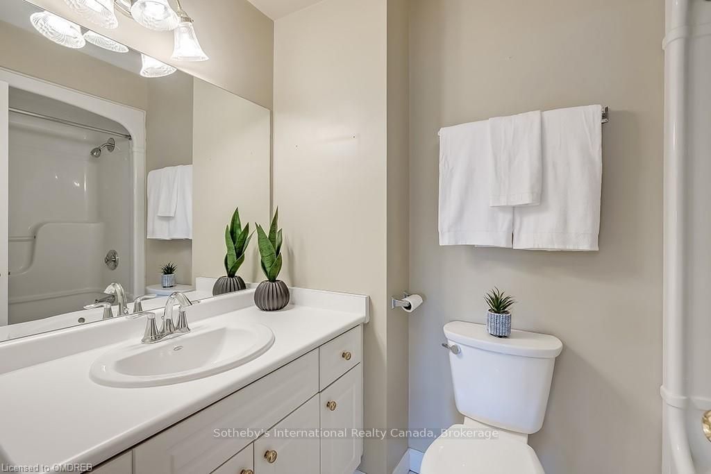 Photo 18 of Unit 401, 8 Main Street E, Hamilton, Dundas — HOMEH