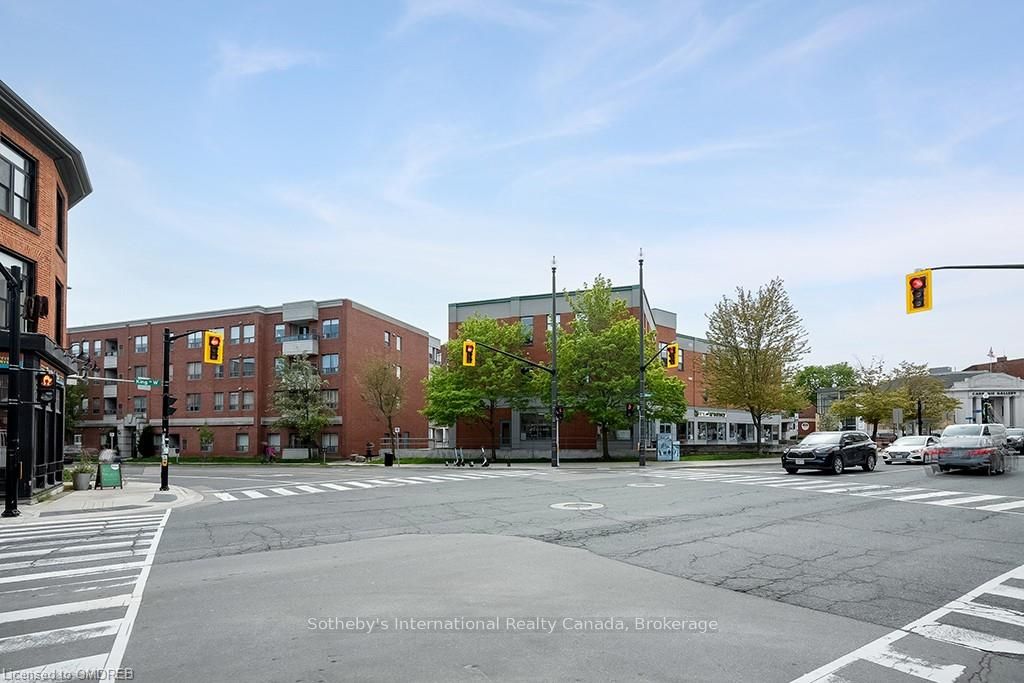 Photo 33 of Unit 401, 8 Main Street E, Hamilton, Dundas — HOMEH