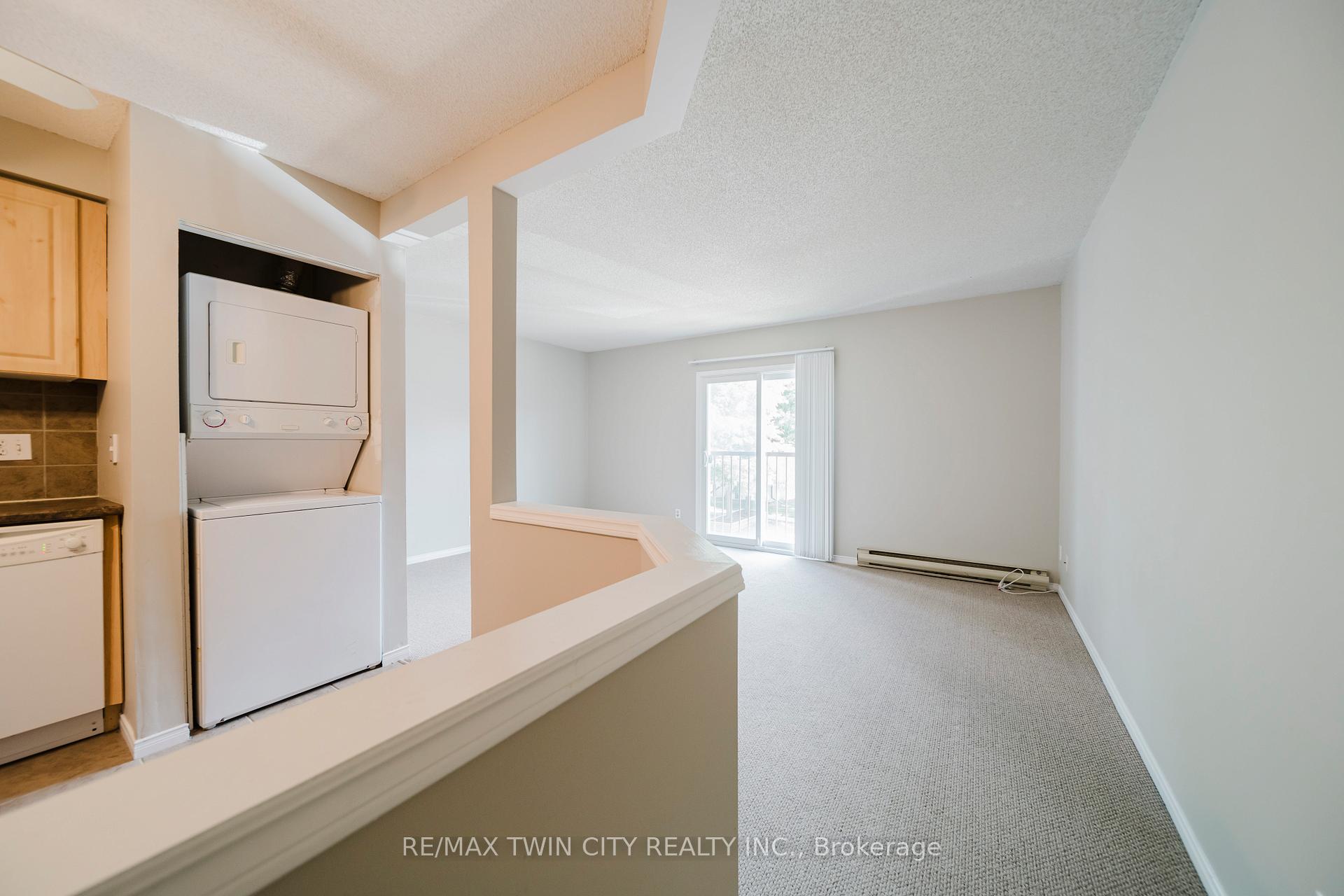 Photo 7 of Unit 10, 331 Northlake Drive, Waterloo — HOMEH