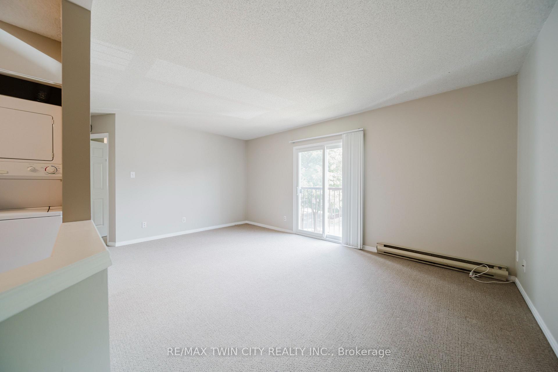 Photo 8 of Unit 10, 331 Northlake Drive, Waterloo — HOMEH