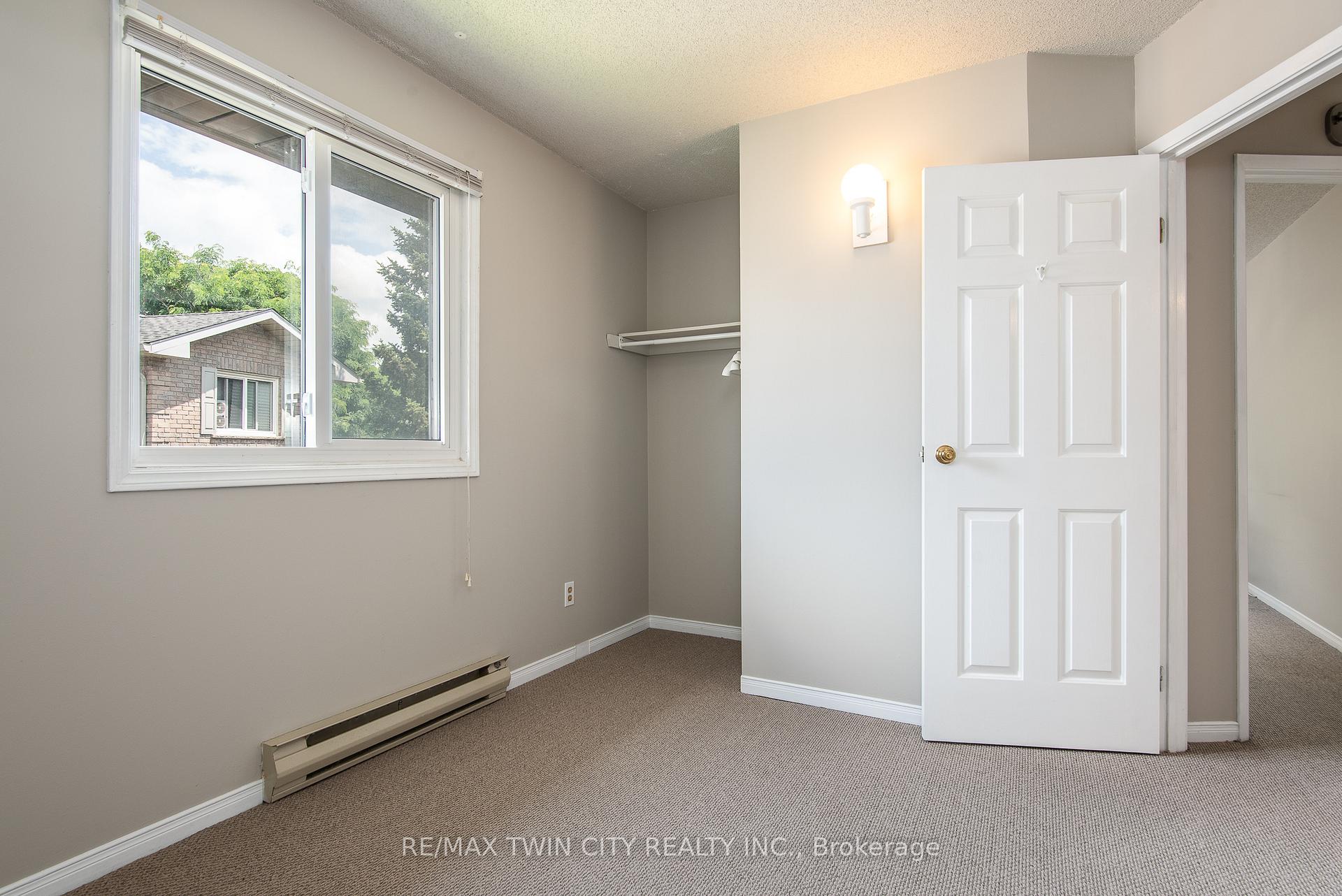 Photo 16 of Unit 10, 331 Northlake Drive, Waterloo — HOMEH
