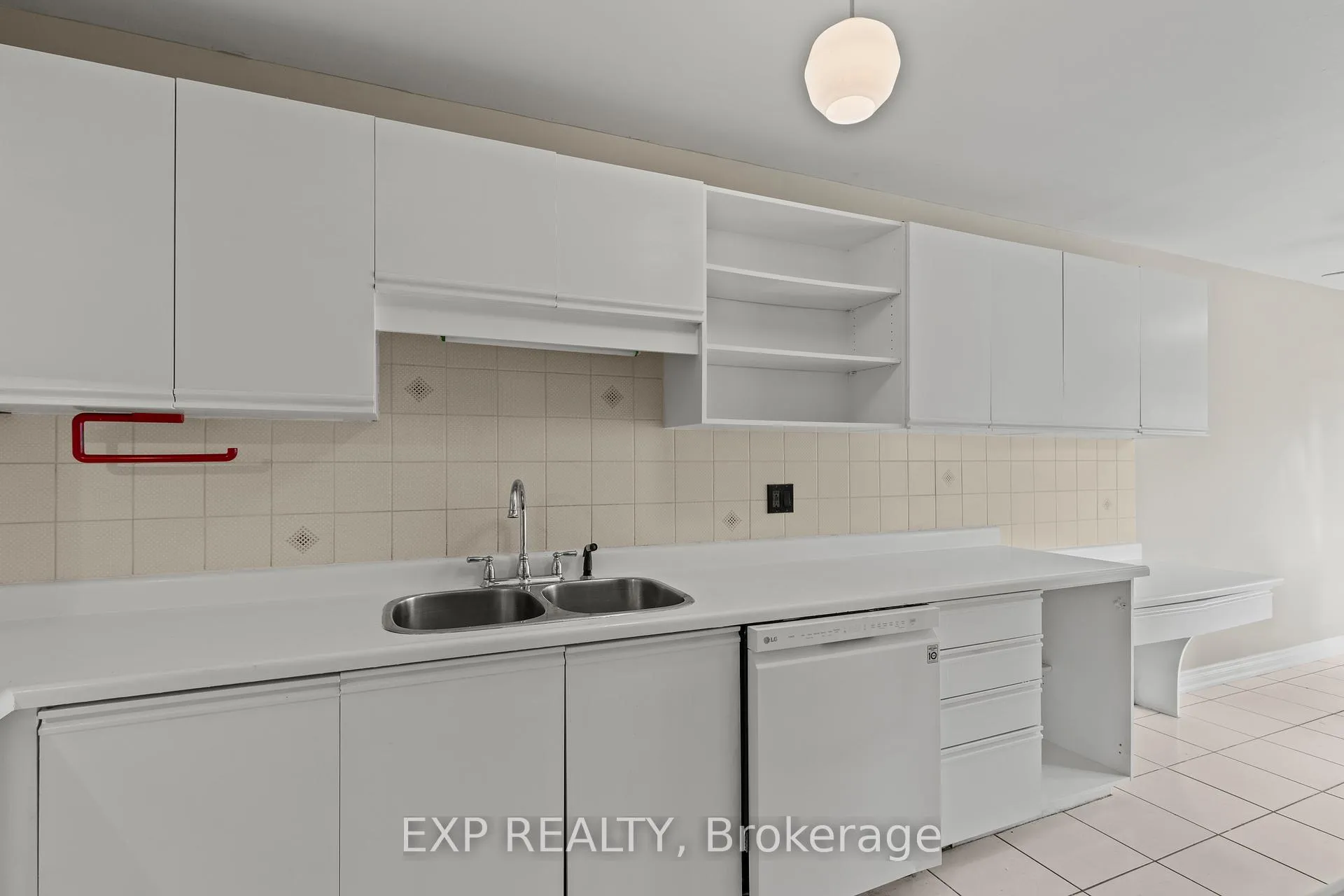 Photo 5 of Unit 82, 2205 South Millway, Mississauga, Erin Mills — HOMEH