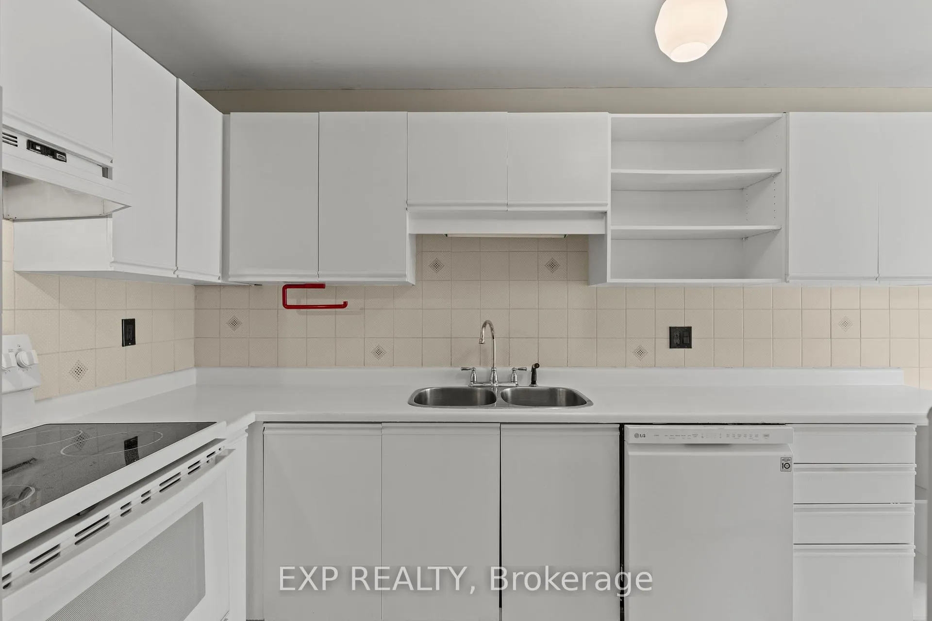 Photo 6 of Unit 82, 2205 South Millway, Mississauga, Erin Mills — HOMEH