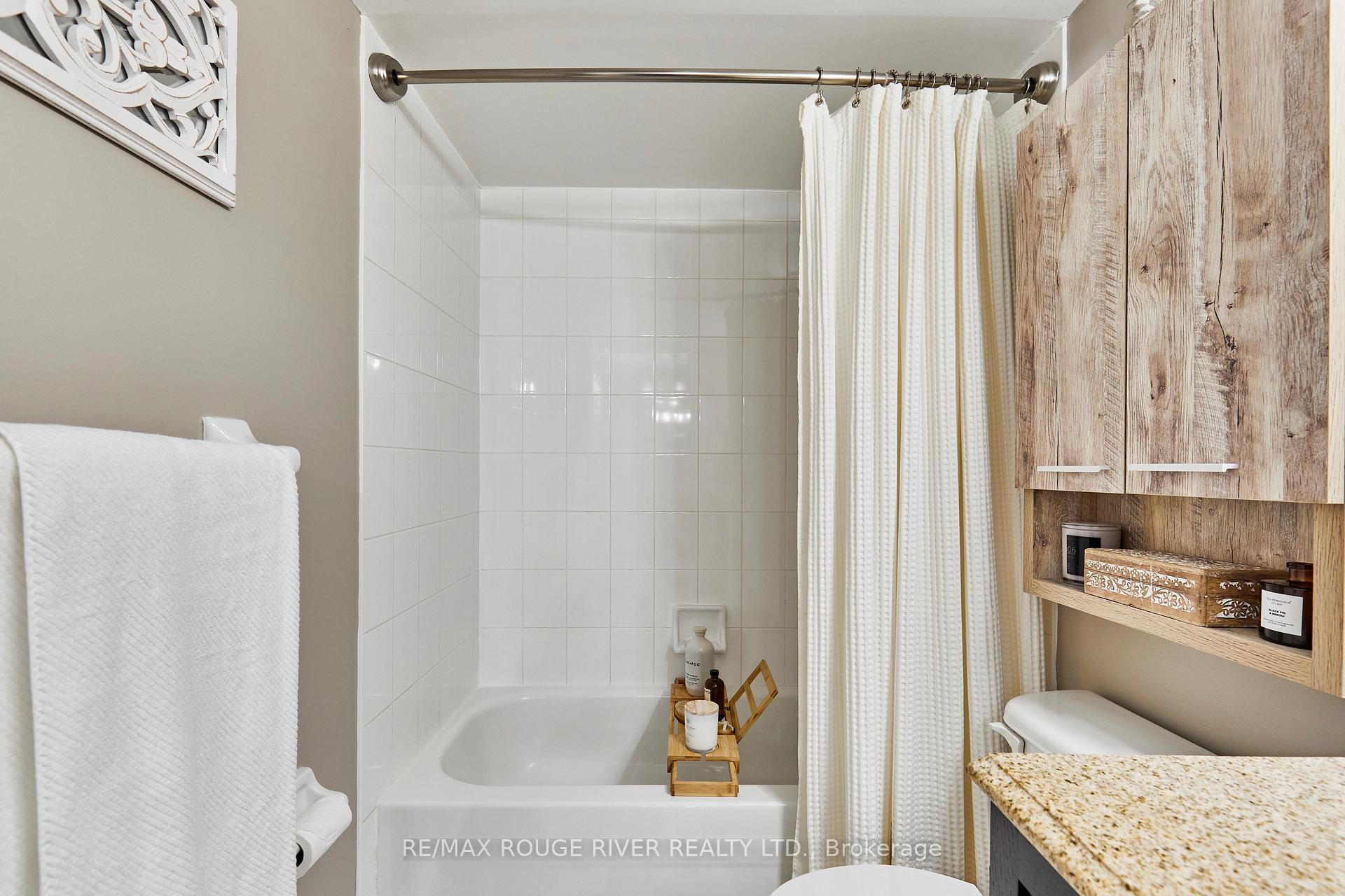 Photo 20 of Unit 2, 72 Petra Way, Whitby, Pringle Creek — HOMEH
