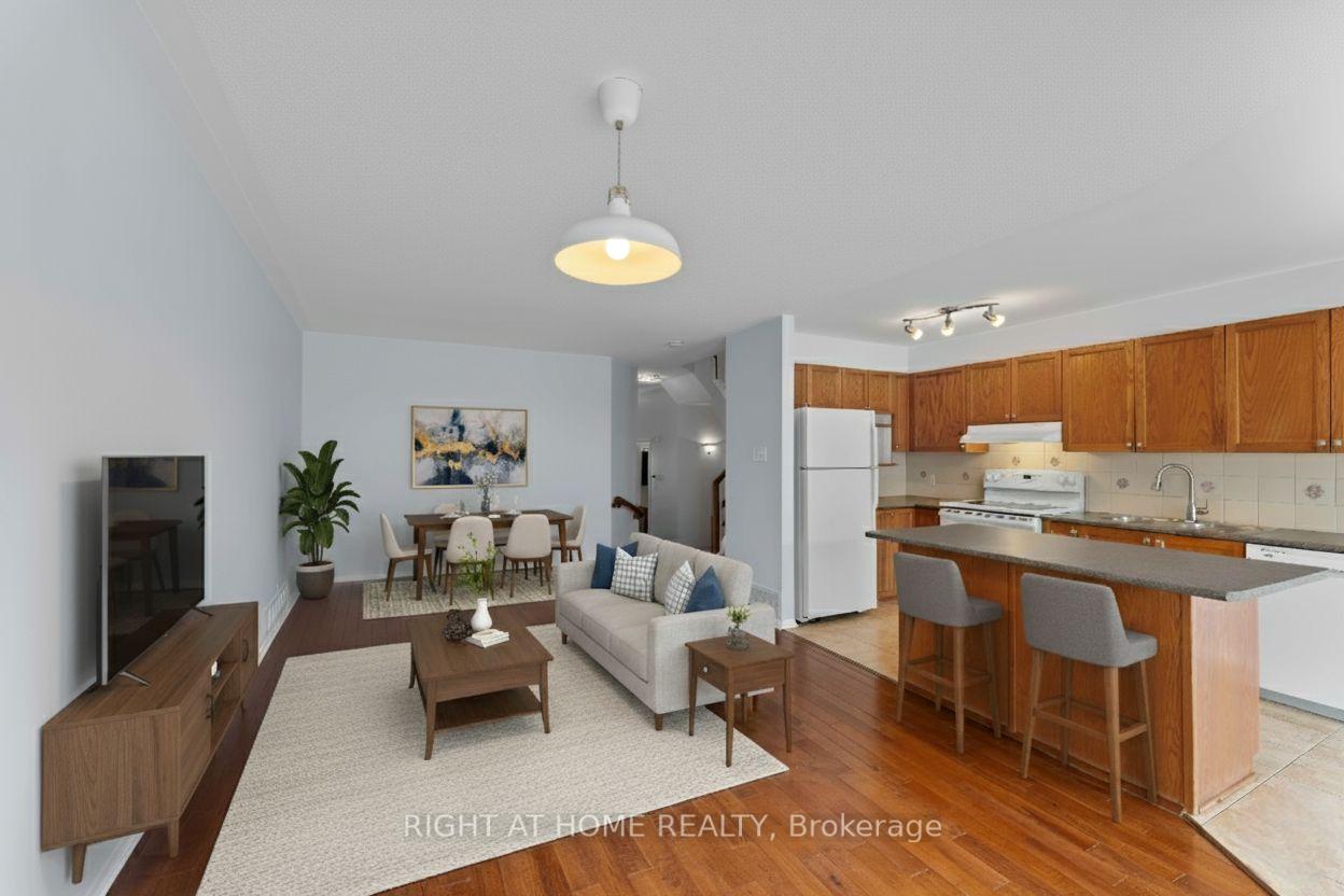 Photo 4 of 421 Hillsboro Private, Ottawa, Kanata - Emerald Meadows/Trailwest — HOMEH