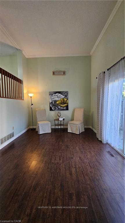 Photo 3 of Unit 135, 51 Paulander Drive, Kitchener, Victoria Hills — HOMEH