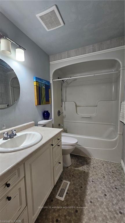 Photo 16 of Unit 135, 51 Paulander Drive, Kitchener, Victoria Hills — HOMEH