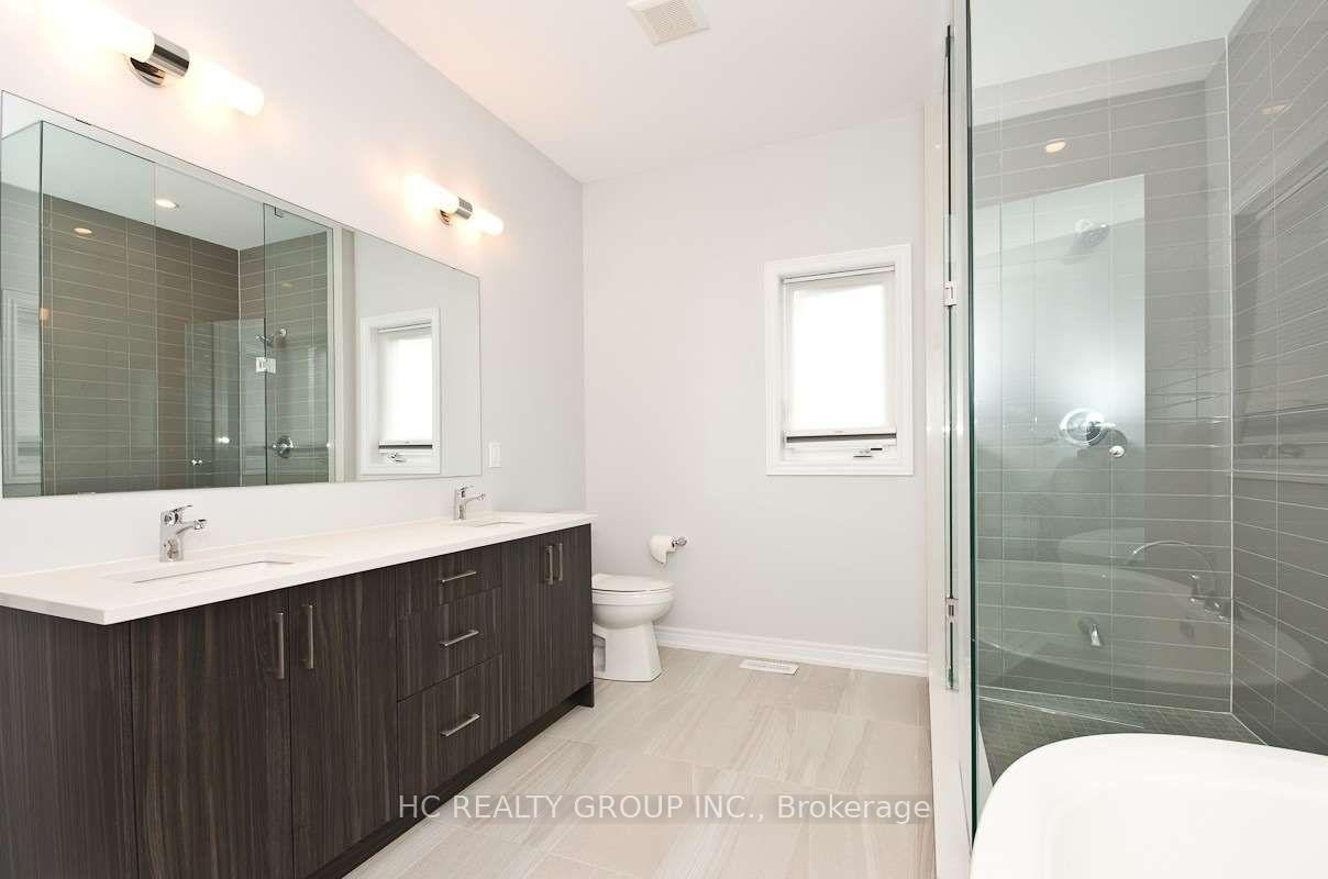 Photo 24 of 92 Pine Hill Crescent, Aurora, Aurora Estates — HOMEH