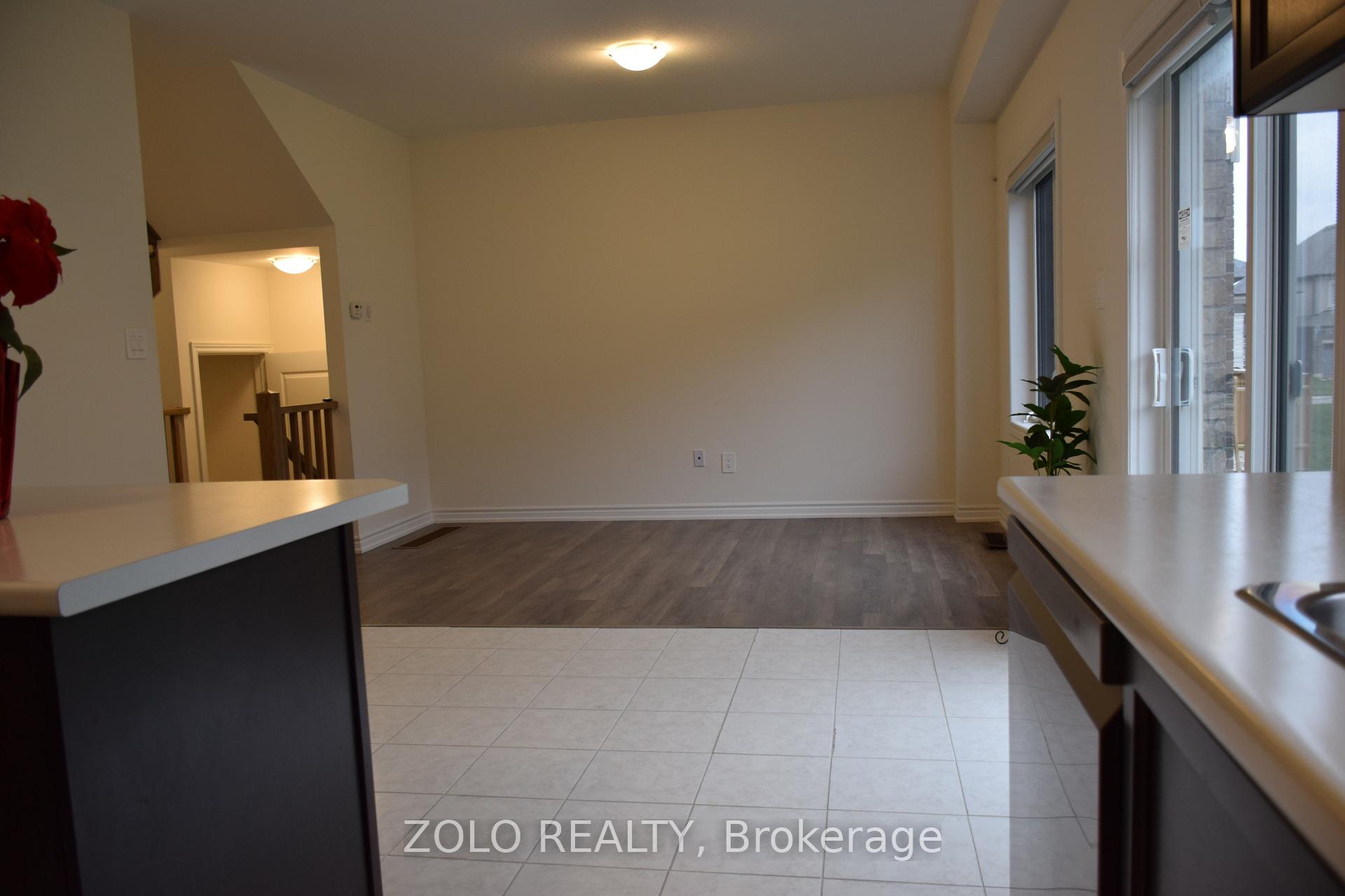 Photo 9 of 14 Stokes Road, Brant, Paris — HOMEH