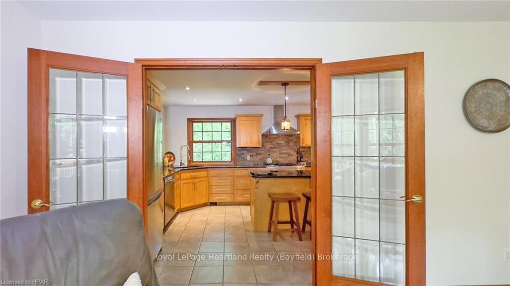 Photo 10 of 21 George Street, Bluewater, Bayfield — HOMEH