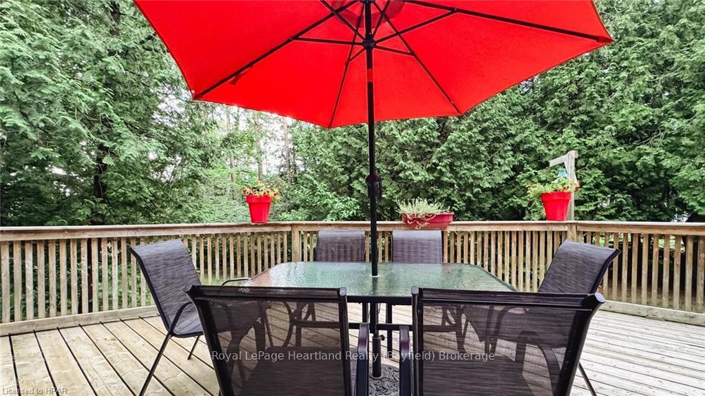 Photo 32 of 21 George Street, Bluewater, Bayfield — HOMEH