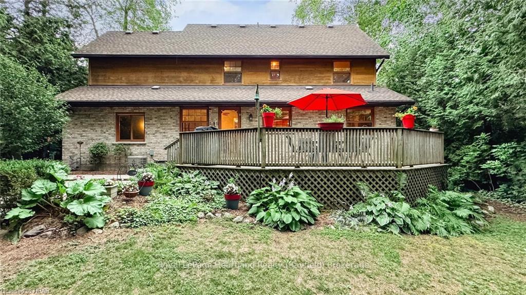 Photo 34 of 21 George Street, Bluewater, Bayfield — HOMEH