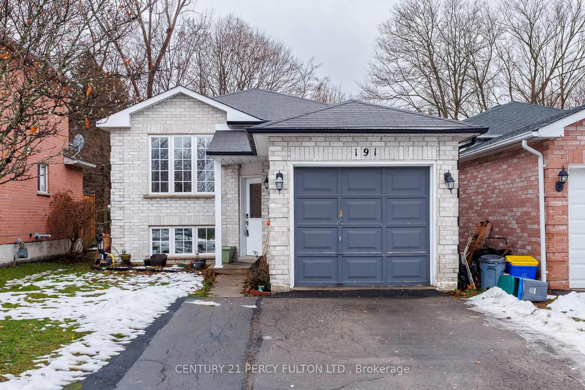 Front of 191 Carroll Crescent